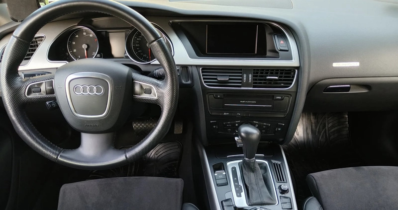 Audi A5 cena 43700 przebieg: 230000, rok produkcji 2011 z Jasło małe 46